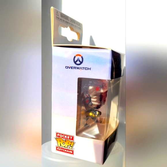 ⏰️3/$10 Pocket POP Keychain Doomfist-Overwatch New - Picture 3 of 7